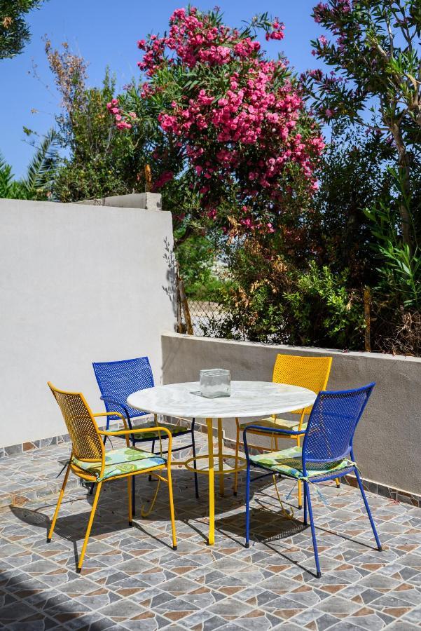 Walk 2 The Beach; Ammoudara Apts Gazi Extérieur photo
